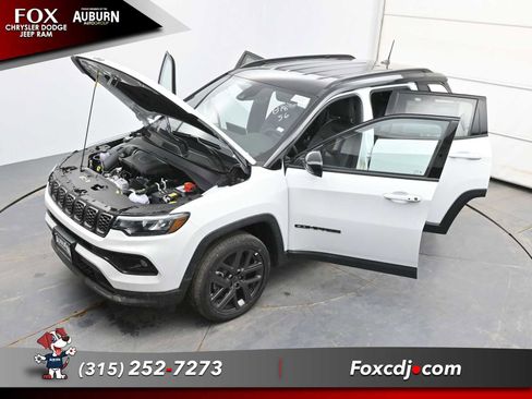 New 2026 Jeep Compass Limited image 34