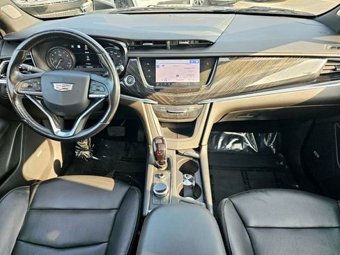 Used 2021 Cadillac XT6 Premium Luxury AWD/4WD image 30