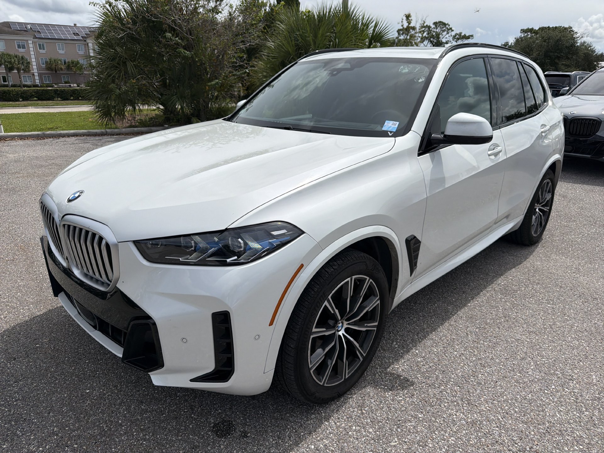Used 2025 BMW X5 xDrive40i AWD/4WD image 8