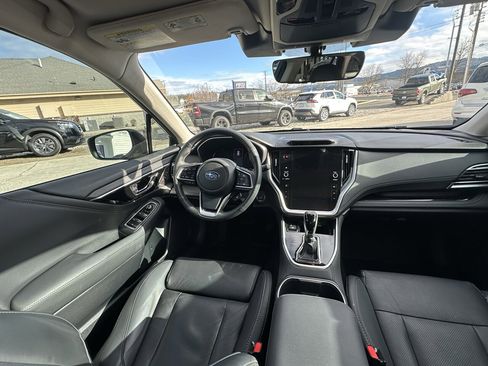 Used 2023 Subaru Outback Limited w/ Popular Package #2 image 4