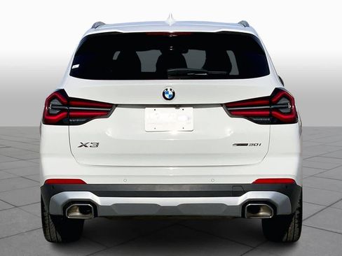 Used 2022 BMW X3 sDrive30i w/ Premium Package 2 image 4