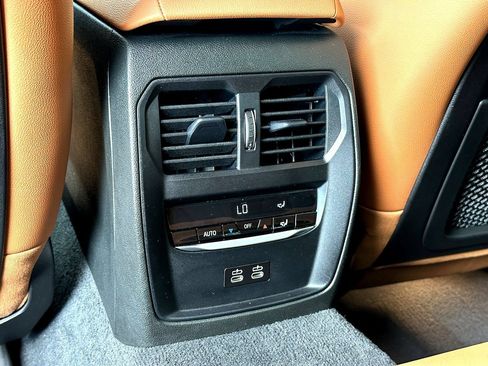 Certified 2023 BMW 330i Sedan w/ Parking Assistance Package RWD image 21