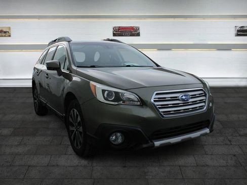 Used 2017 Subaru Outback 3.6R Limited image 1