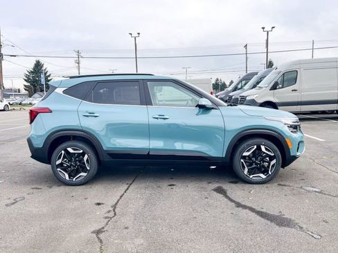New 2026 Kia Seltos SX w/ SX Sunroof Package image 7