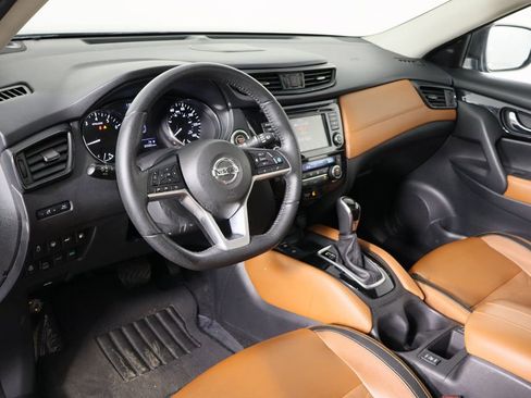 Used 2019 Nissan Rogue SL w/ Premium Package image 27