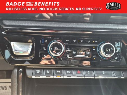 Used 2025 GMC Sierra 2500 AT4 w/ Max Trailering Package image 26