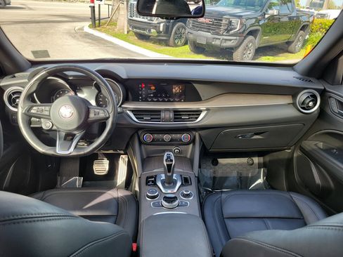Used 2023 Alfa Romeo Stelvio Ti w/ Active Assist Plus Package AWD/4WD image 19