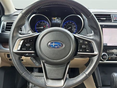 Used 2018 Subaru Outback 2.5i Limited AWD/4WD image 26
