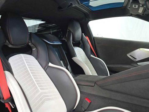 Used 2023 Chevrolet Corvette Stingray Premium Cpe image 14