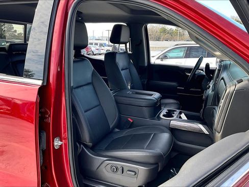 Used 2022 Chevrolet Silverado 1500 LTZ image 9