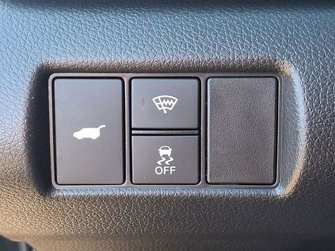 Used 2025 Honda Pilot TrailSport image 25