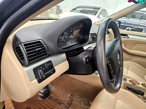 Used 2002 BMW 325i 325i 4dr Sdn RWD image 9