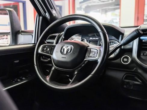 Used 2024 RAM 3500 Tradesman w/ Chrome Appearance Group image 15