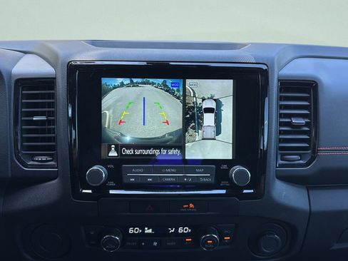 Used 2022 Nissan Frontier Pro-X RWD image 12