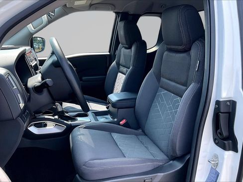 Certified 2025 Nissan Frontier SV AWD/4WD image 22
