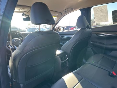 Certified 2025 INFINITI QX50 Pure image 36
