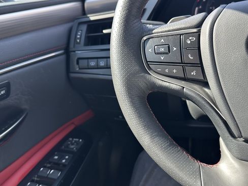 Used 2023 Lexus ES 350 F Sport w/ Accessory Package (Z2) image 20