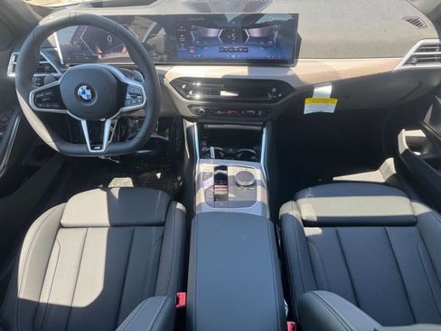 New 2026 BMW 330i xDrive Sedan w/ M Sport Package AWD/4WD image 18