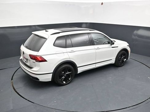 Used 2023 Volkswagen Tiguan SE R-Line AWD/4WD image 57