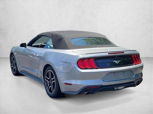 Used 2022 Ford Mustang Premium RWD image 8