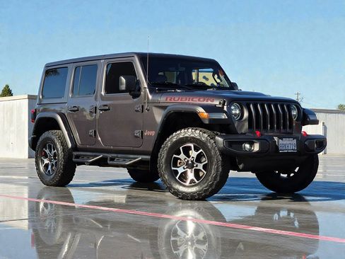 Used 2020 Jeep Wrangler Unlimited Rubicon image 2