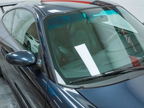 Used 2004 Porsche 911 GT3 image 42