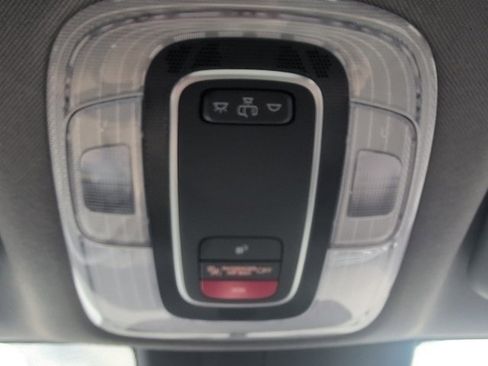 Used 2024 Hyundai Elantra SEL image 27