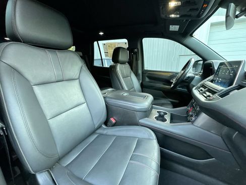 Used 2022 Chevrolet Tahoe RST w/ Sport Performance Package AWD/4WD image 32
