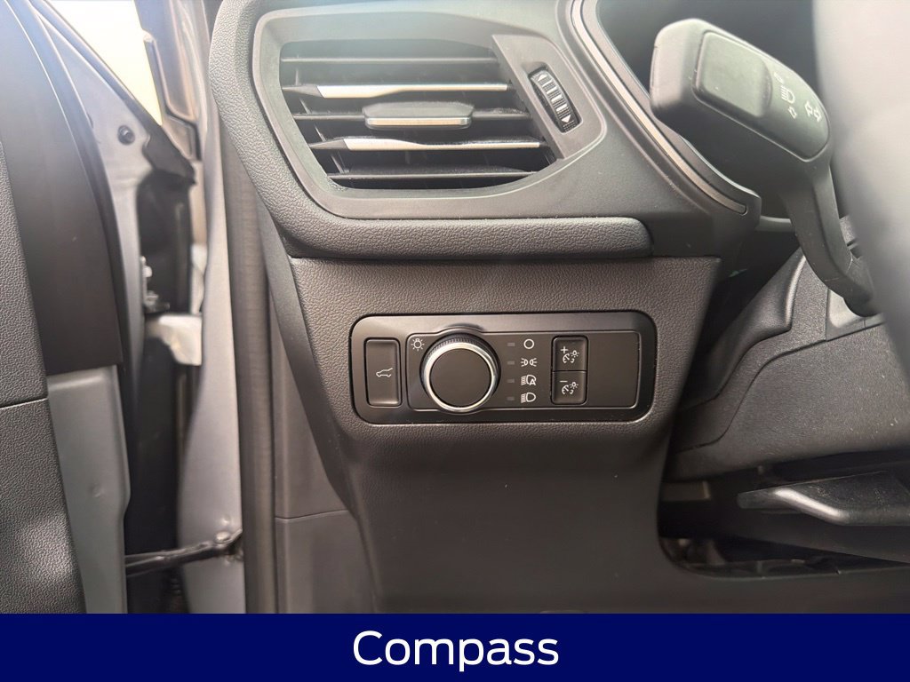 Used 2023 Ford Escape Active AWD/4WD image 31