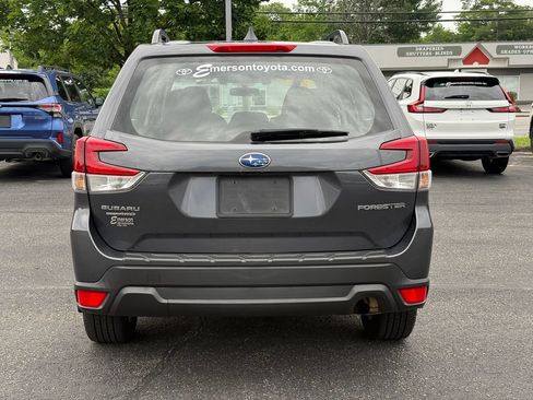 Used 2021 Subaru Forester AWD/4WD image 4