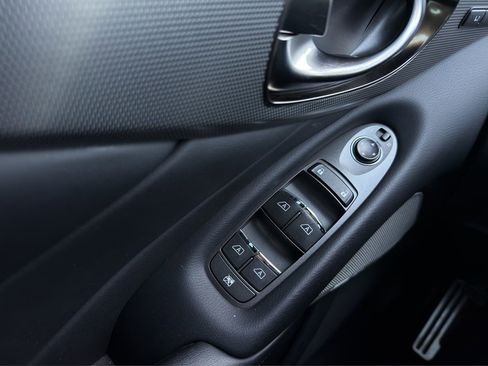 Used 2019 INFINITI Q50 Red Sport 400 w/ Sensory Package image 10