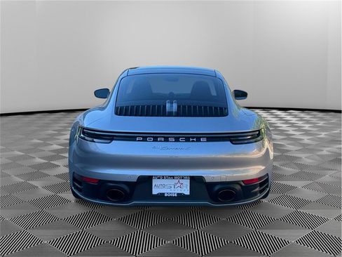 Used 2020 Porsche 911 Carrera S RWD image 4