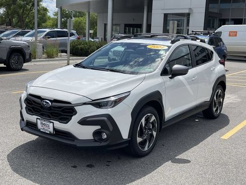Used 2024 Subaru Crosstrek 2.5i Limited AWD/4WD image 3