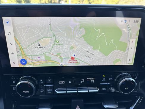 Used 2023 Toyota Highlander Limited image 13