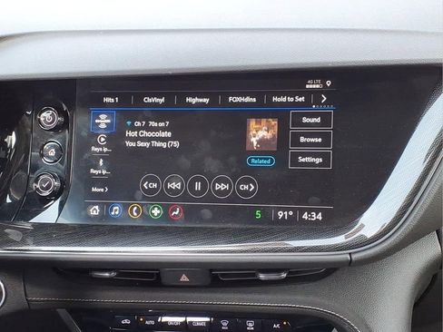 Used 2022 Buick Envision Preferred FWD image 23