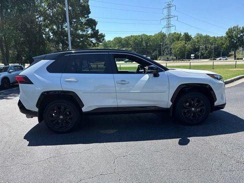 Used 2024 Toyota RAV4 XSE AWD/4WD image 7