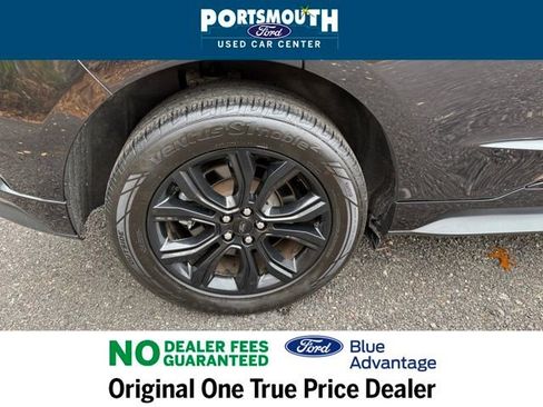 Used 2022 Ford Edge SE w/ Black Appearance Package image 25