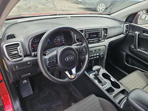 Used 2018 Kia Sportage LX AWD/4WD image 13