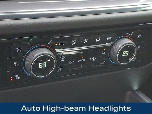 Used 2023 Chevrolet Silverado 1500 High Country w/ Technology Package image 20