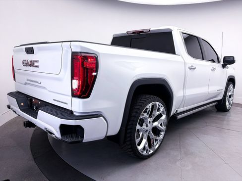 Used 2025 GMC Sierra 1500 Denali AWD/4WD image 21