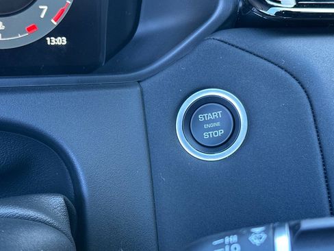 New 2026 Land Rover Range Rover Velar S image 28