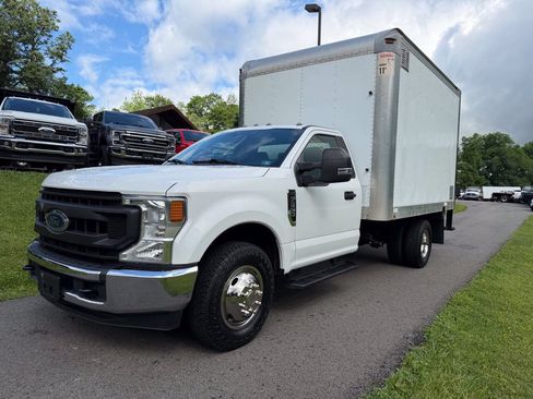 Used 2020 Ford F350 XL w/ Power Equipment Group RWD image 18