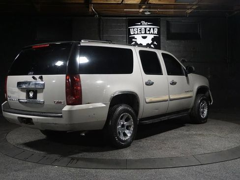 Used 2007 GMC Yukon XL SLE AWD/4WD image 6