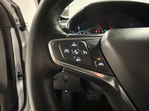Used 2023 Chevrolet Equinox LT AWD/4WD image 35