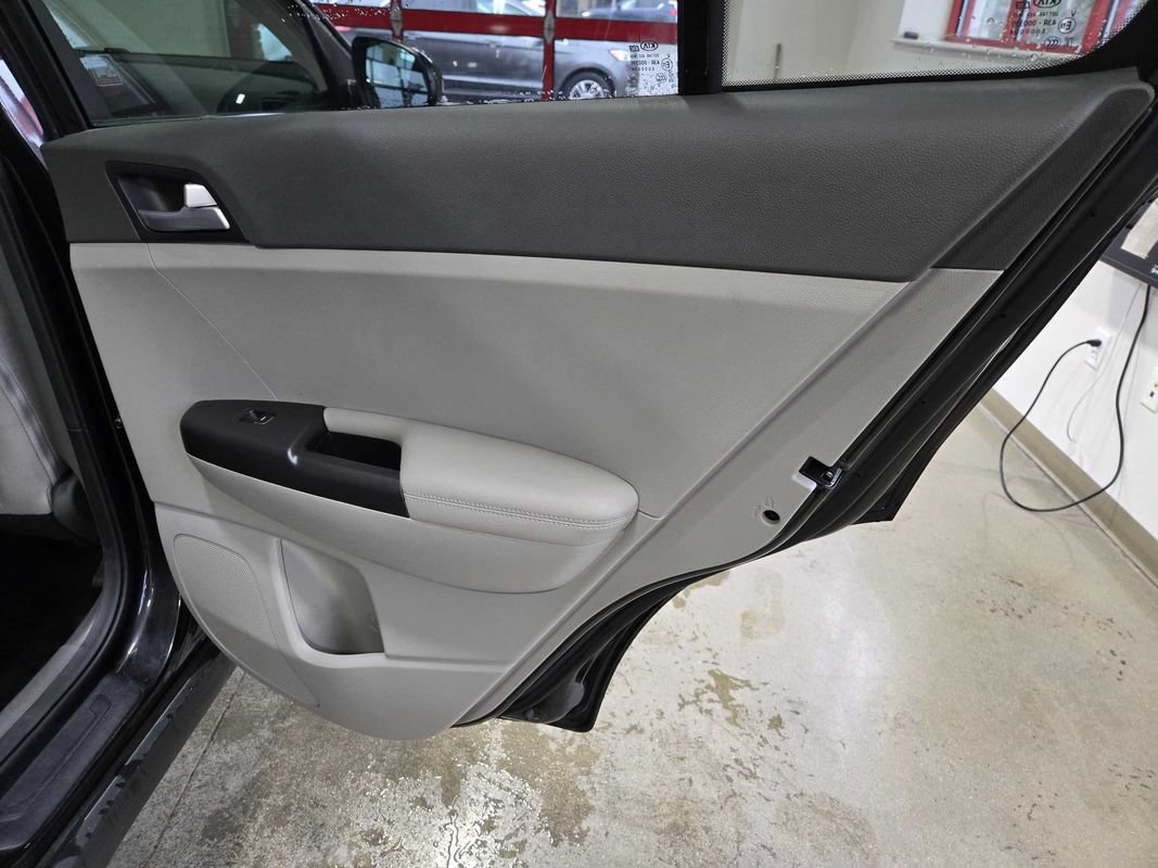 Used 2017 Kia Sportage LX w/ LX Popular Package AWD/4WD image 24
