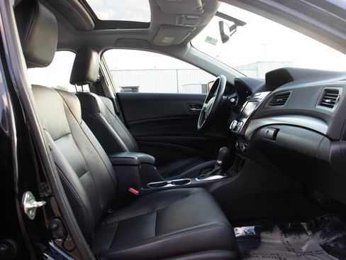 Used 2016 Acura ILX FWD image 11