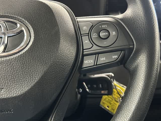 Used 2026 Toyota Corolla LE FWD image 18