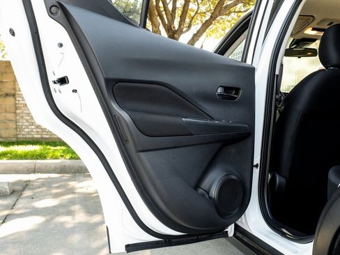 Used 2024 Nissan Kicks SV image 53