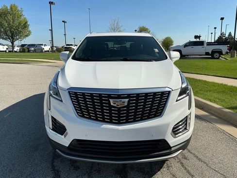 Used 2021 Cadillac XT5 Premium Luxury image 9