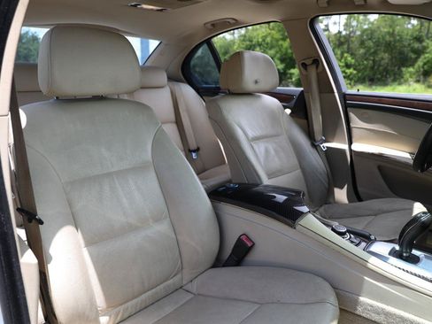 Used 2010 BMW 528i Sedan RWD image 16